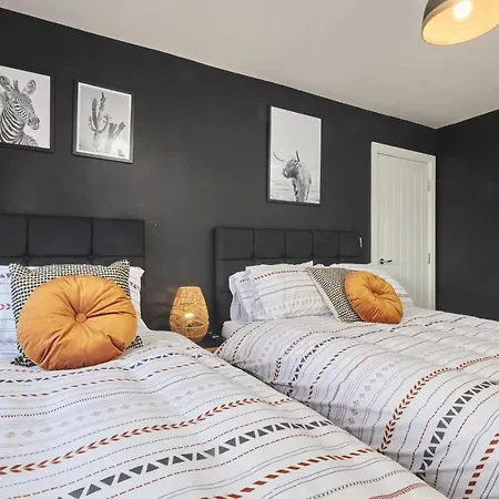 Homebird - The Willows Holiday home Leeds (West Yorkshire)